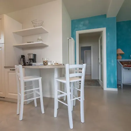 La Punta Apartment *